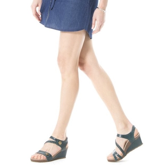 aetrex wedge sandals